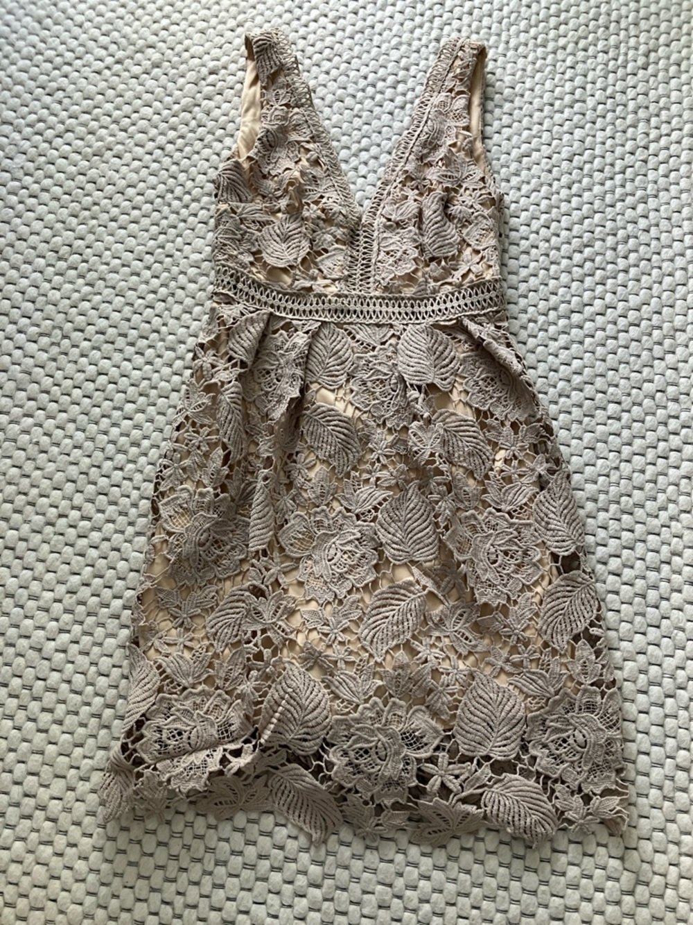Romeo & Juliet Couture Taupe Lace Overlay Dress